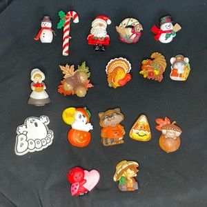 Vintage pin set of 17 (variety of Fall & winter)